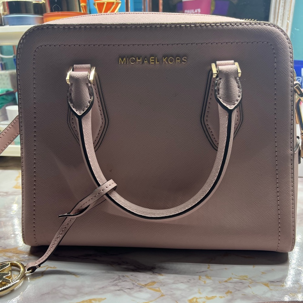 Michael kors crossbody purse